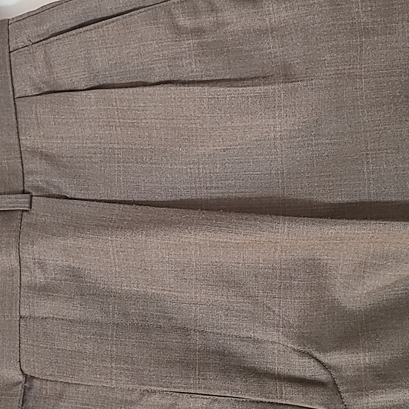 Lineage Milan-New York Suit - Picture 6 of 13